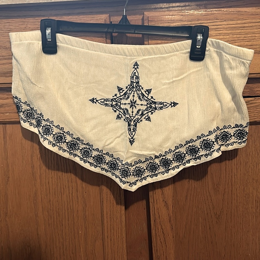 Charlotte Russe White Crop Tube Top